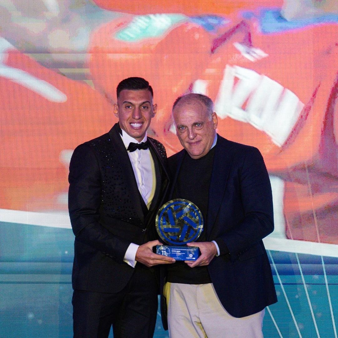 Myrto Uzuni përshkruan emocionet, pasi mori çmimin “Lojtari më i mirë” në LaLiga 2