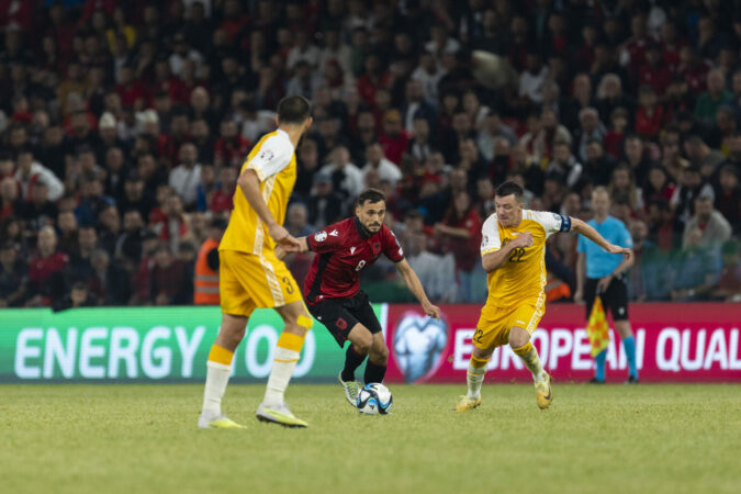 Publikohet formacioni kundër Moldavisë