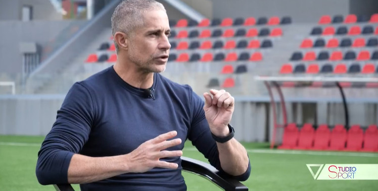 “Gjimshiti kapiten sepse pashë ndeshjet e Shqipërisë”, Silvinjo tregon prapaskenën me Brojën: Ja si u largua nga grumbullimi