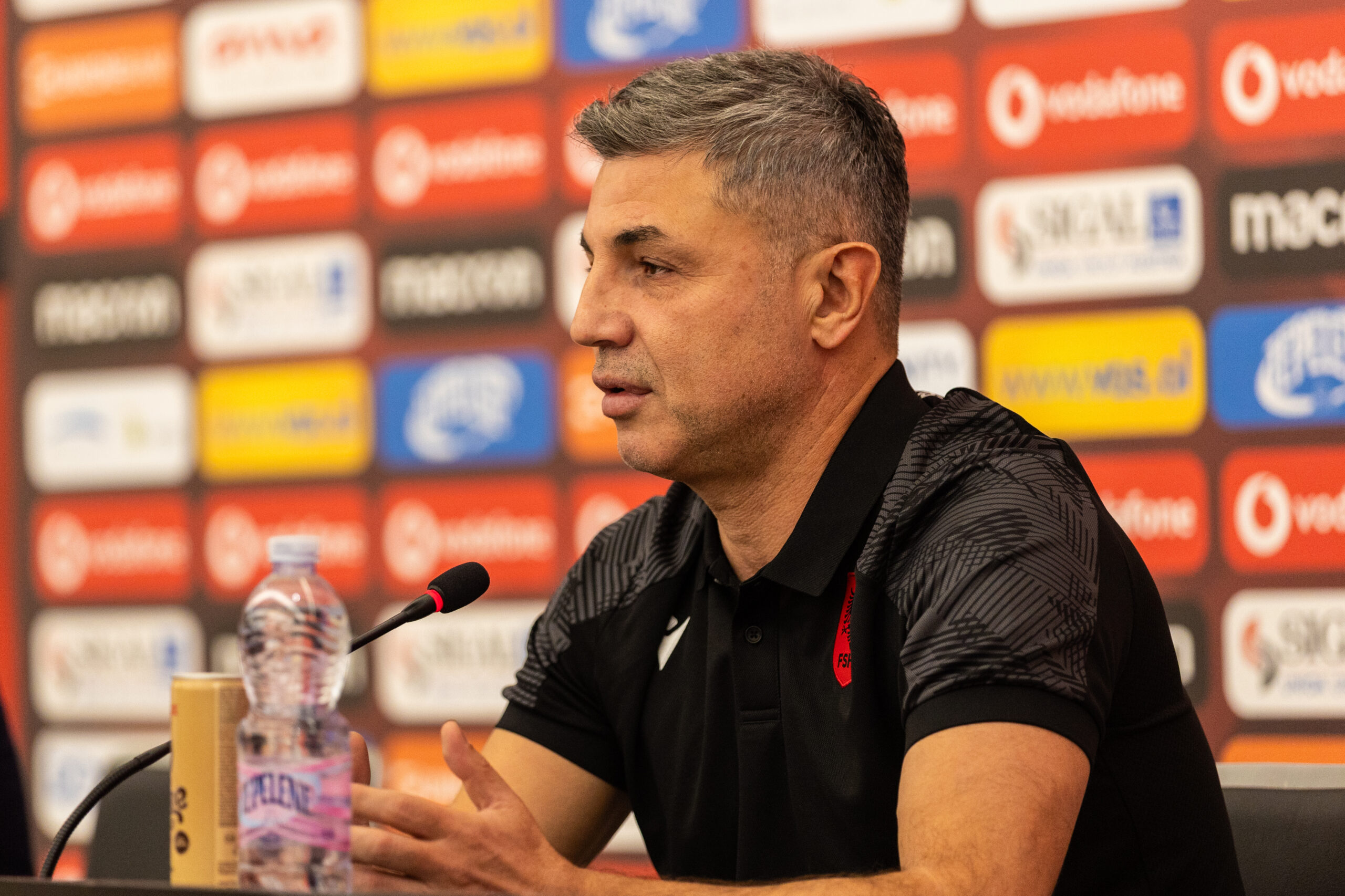 Bushi: Po bëjmë diçka fantastike te Shpresat, klubet shqiptare nuk punojnë me të rinjtë