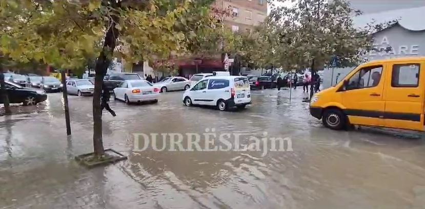 Moti i keq në vend, si paraqitet sot situata në qarkun e Durrësit