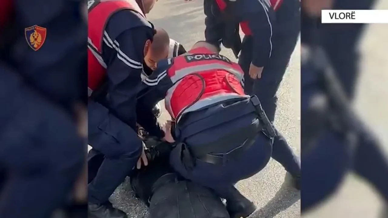 Hodhi pistoletën nga makina sapo pa policinë, arrestohet një 38-vjeçar në Vlorë