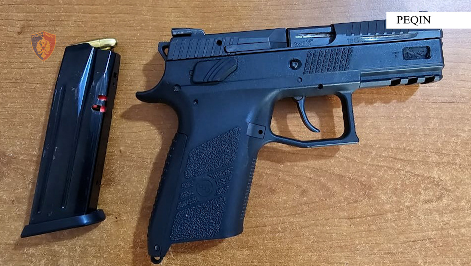 Lëvizte në fshat i armatosur me fishek në fole, arrestohet 44-vjeçari i rrezikshëm! Çfarë iu gjet në momentin e ndalimit