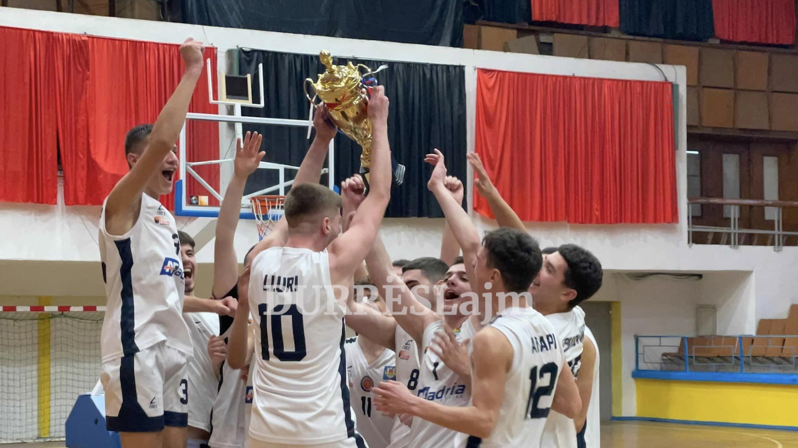Djemtë e Teutës së U-18 në basketboll fitojnë Kupën e Federatës (VIDEO)