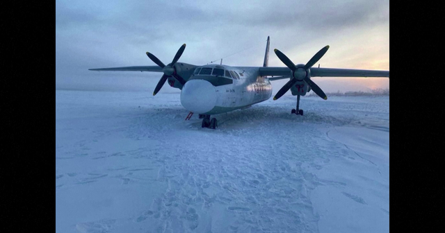 Ndodh edhe kjo, avioni me pasagjerë ulet gabimisht në lumin e ngrirë