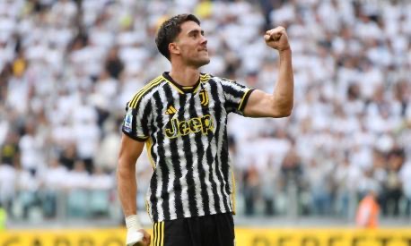 Sheikët gati 90 milionë euro për “yllin” e Juventus