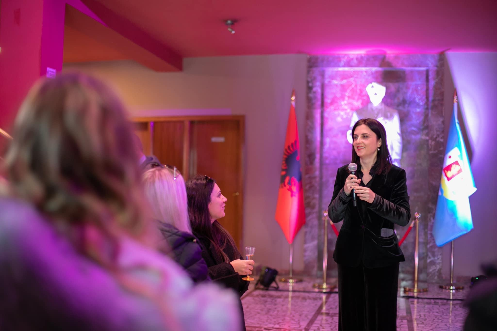 Festa e fundvitit për punonjësit e bashkisë Durrës, Sako: Falenderim i veçantë për punën e tyre për një qytet më të mirë