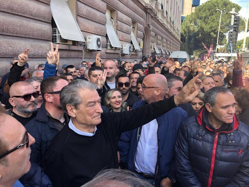 Pas paralajmërimit të Berishës, opozita nis protestat, zbulohet data dhe ora