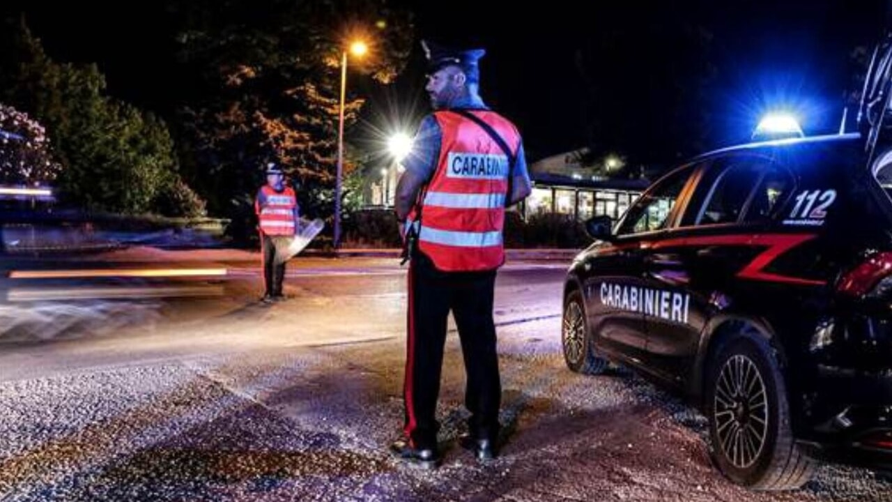 I riu shqiptar dhunon bashkëjetuesen në Itali, e kërcënon me thikë dhe i merr vajzën 1-vjeçare