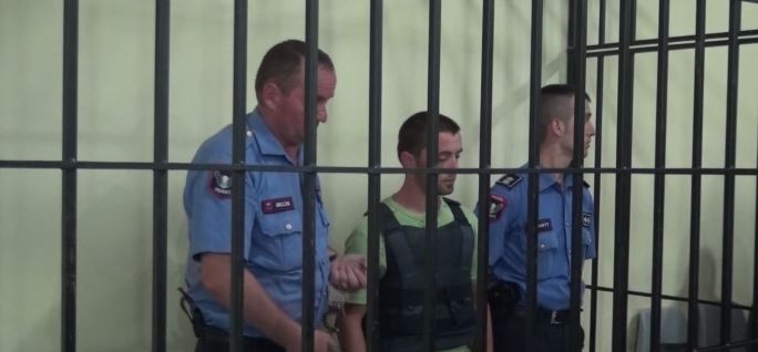 Seanca ndaj Mjacajt, mbrojtja kërkon që dosja të ndahet