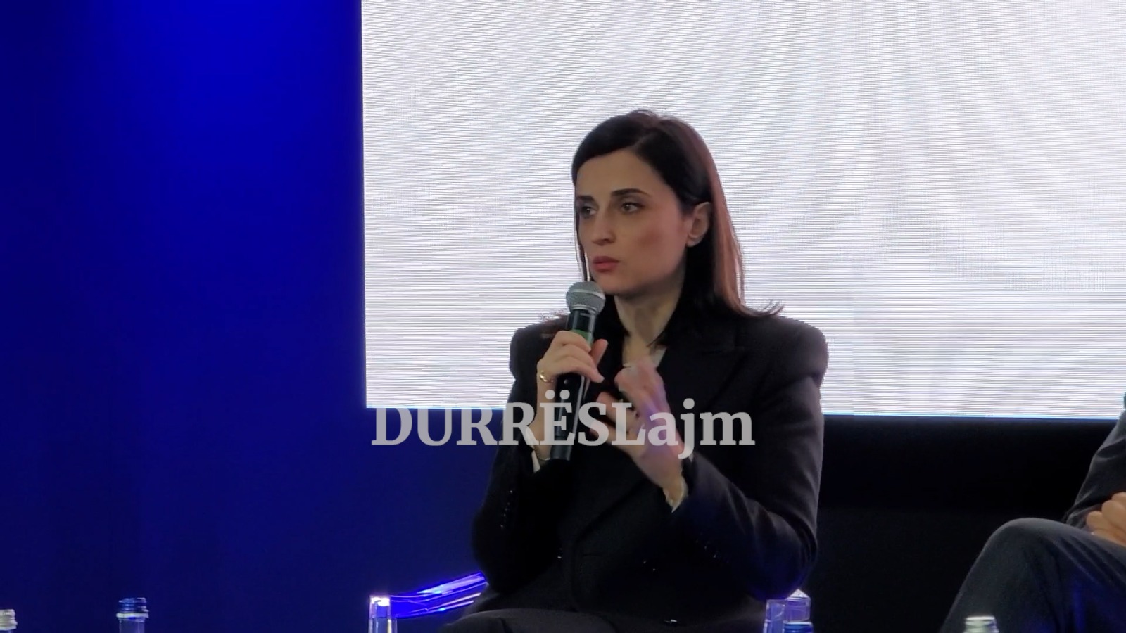 Sako: Në 2024, qeveria ka akorduar një buxhet shumë të rëndësishëm për portin tregtar në Porto Romano (VIDEO)