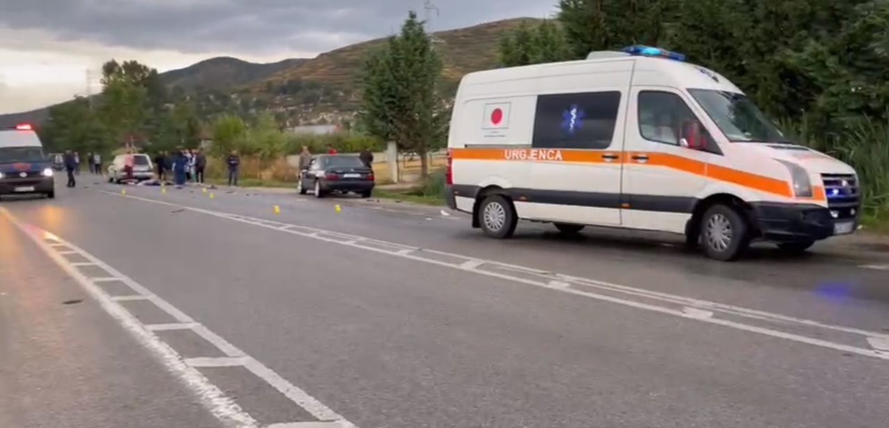 Aksident i rëndë, përplasen dy automjete, humb jetën 4-vjeçari