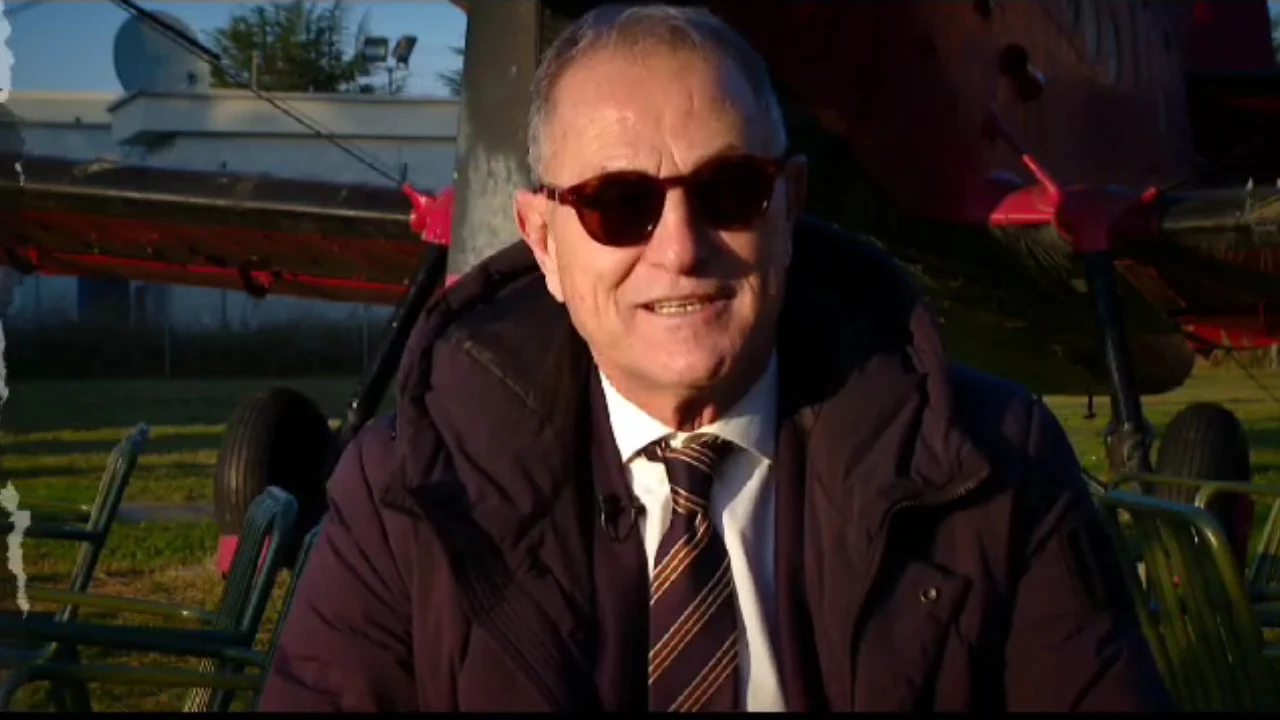 Rrëfimi i De Biasit për Shqipërinë: Natën e parë në Tiranë vendosa karrigen prapa derës së dhomës