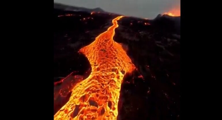 &#8220;Vullkani po qetësohet ngadalë, por rreziqet mbeten&#8221;, video me dron nga llava në Islandë