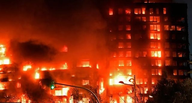 Zjarri në pallatin 14-katësh në Valencia, 4 të vdekur, 19 të zhdukur