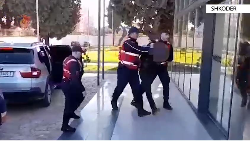 Goditi me thikë 22-vjeçarin, kapet pas disa orësh autori