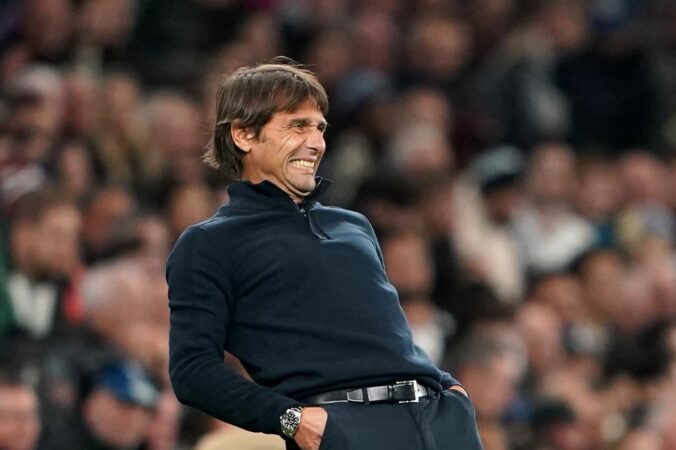 Conte refuzon Barcelonën, duket se është më afër MIlanit