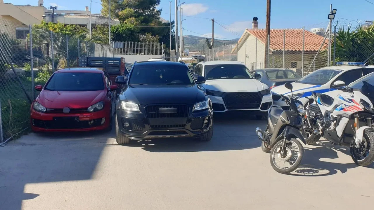 Emrat/ Shpërndarje kokaine dhe pastrim parash! Goditet grupi kriminal në Greqi, arrestohen 4 shqiptarë