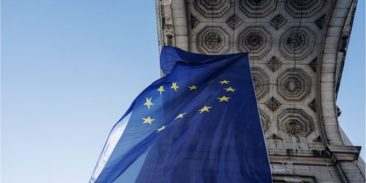 BE-ja aprovon pakon e 13-të me sanksione kundër Rusisë