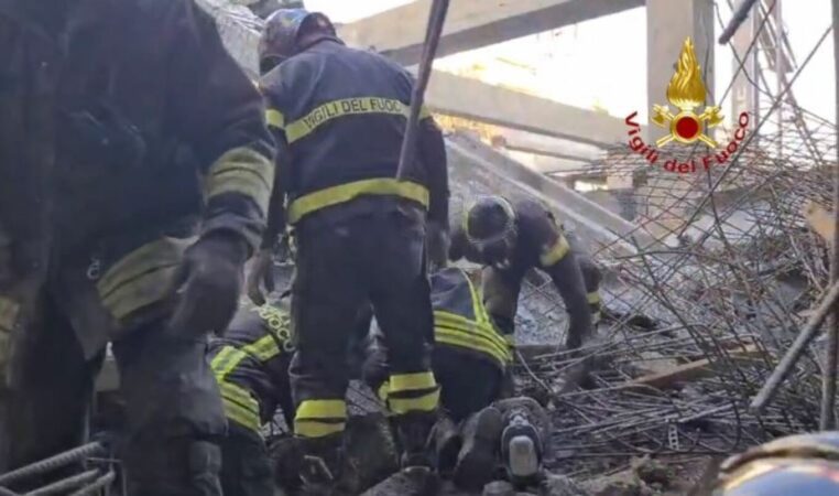 Itali, të paktën një i vdekur dhe tre të plagosur pas shembjes së një kantieri ndërtimi