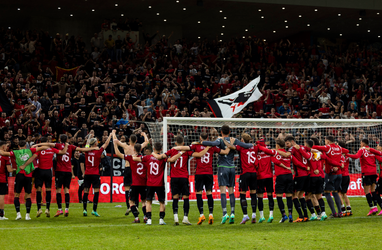 Legjionarët protagonist në Europë, Manaj i pandalshëm, Uzuni dhe Cikalleshi bëjnë “kamarierin”