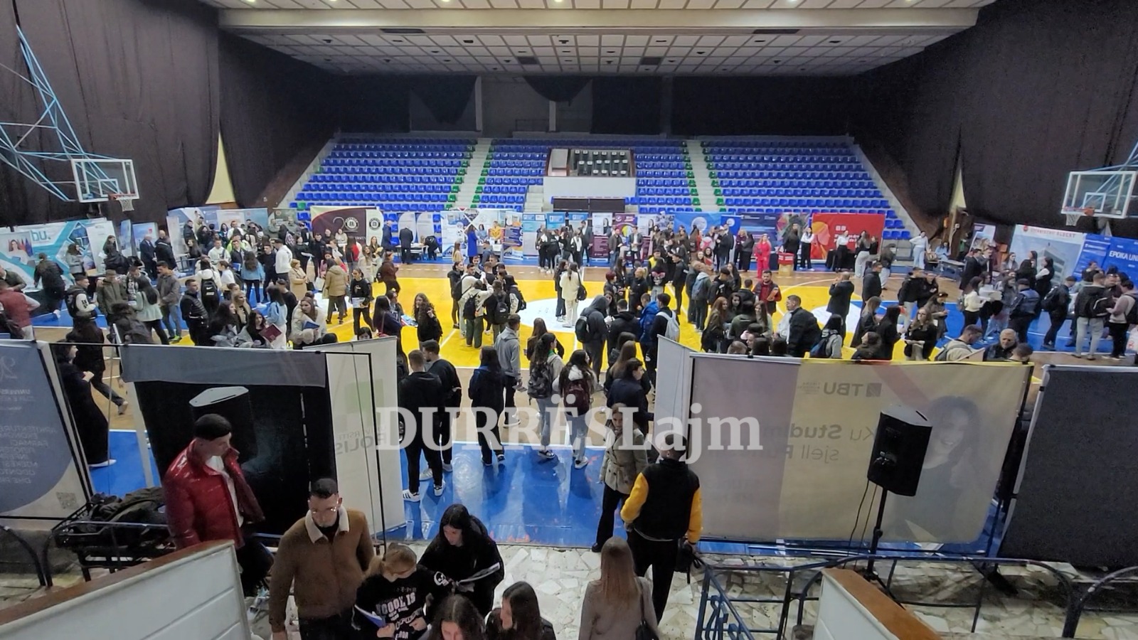 Panairi &#8220;Work &#038; Study&#8221; ndalet në Durrës me plot risi për studentët e ardhshëm (VIDEO)