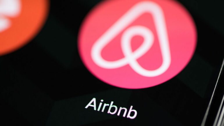 “Airbnb” ndalon përdorimin e kamerave të sigurisë në mbarë botën