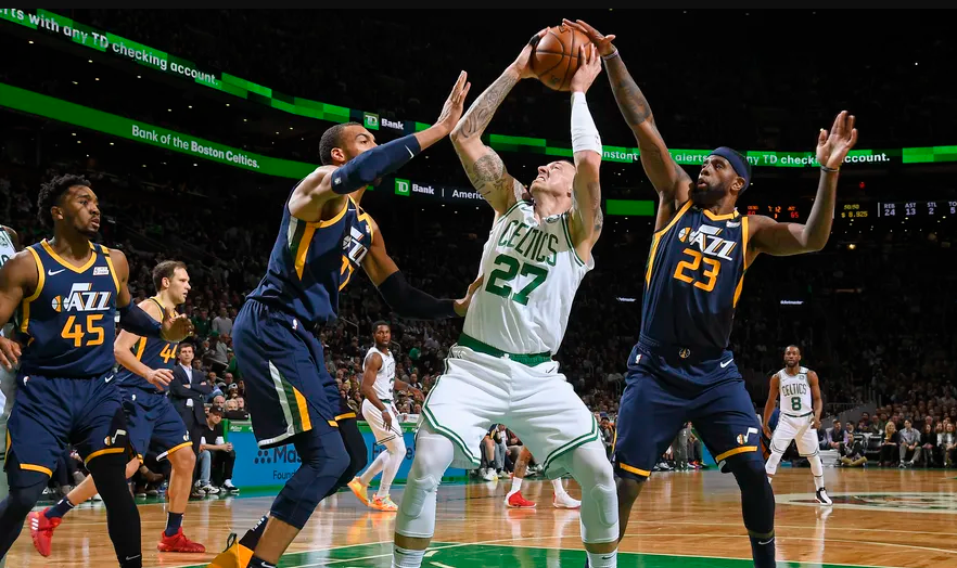 Boston Celtics mposht Utah Jazz dhe vendos një rekord unik në NBA