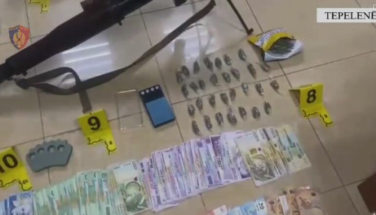 Shiste drogë pranë shkollave, arrestohet 65-vjeçari