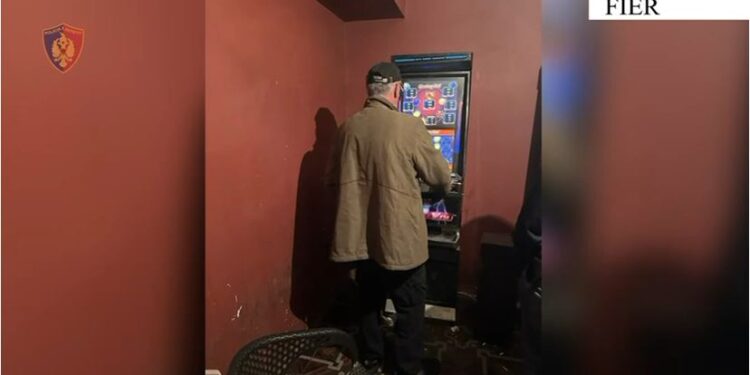 Goditet rasti i organizimit të lojërave të fatit në një lokal/ Arrestohet menaxheri, po punohet për kapjen e pronarit