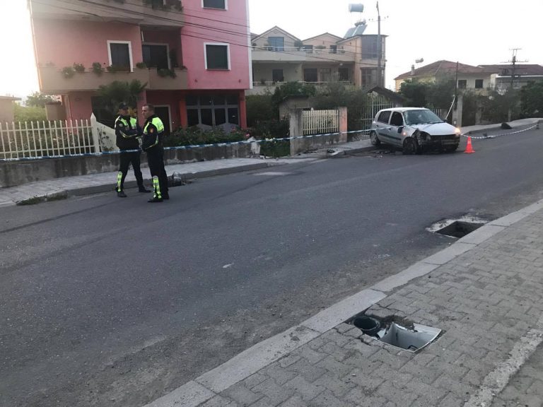 U bë “tapë” për festën e 8 Marsit/ E reja shkakton aksident, përplasen dy makina