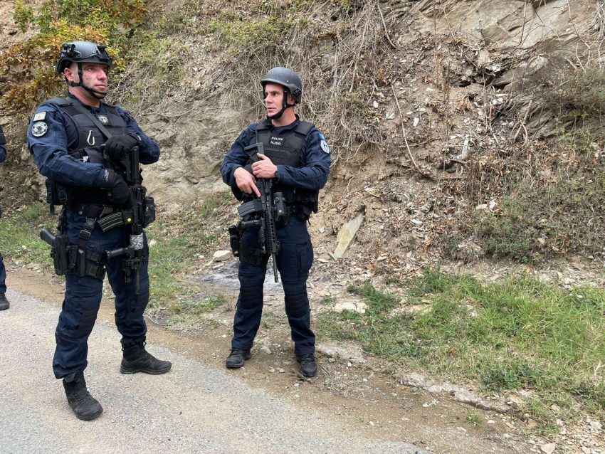 Rusia ka lëshuar urdhër arrest për tre zyrtar policor të Kosovës