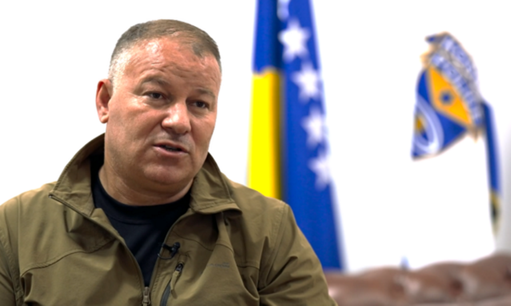 Drejtori i Policisë së Kosovës: Serbët po përgatiten për një tjetër sulm në veri