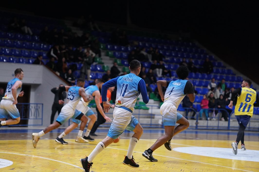 Basketboll/Teuta mposht Fierin dhe shënon fitoren më të thellë të javës
