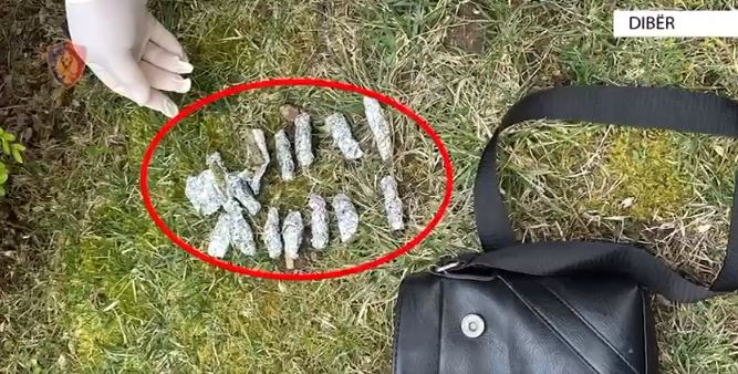 EMRI/ Shiste lëndë narkotike, arrestohet 21-vjeçari. Në kërkim bashkëpunëtori i tij