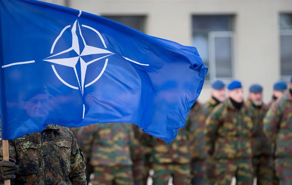 Shefi ushtarak i NATO-s qetëson zërat: Asnjë kërcënim real nga Rusia, por le të përgatitemi!