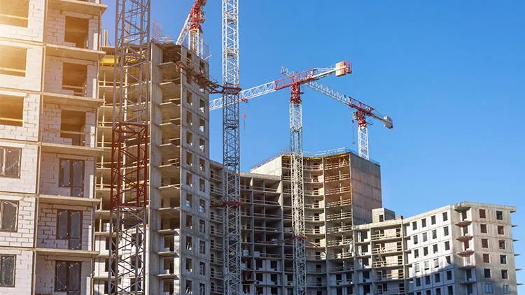 Frenohet rritja e shitjeve në sektorin e ndërtimit në vitin 2023