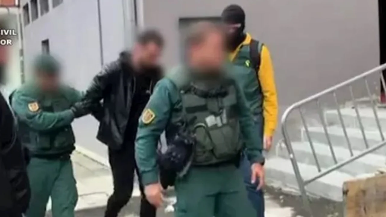 Trafik ndërkombëtar droge me miliona euro false, arrestohen 8 shqiptarë në Spanjë që jetonin mes luksit