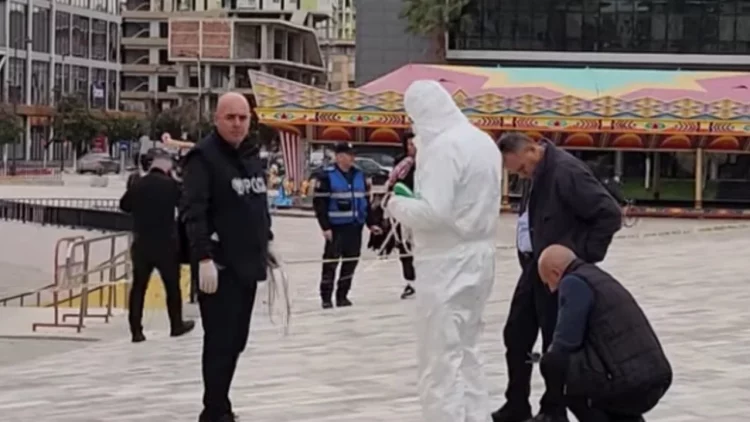 Vrasja në Fier/ Si nisi sherri për thikën dhe vijoi edhe në rrjetet sociale, viktima shkoi të sqarohej, por… (Emrat) 