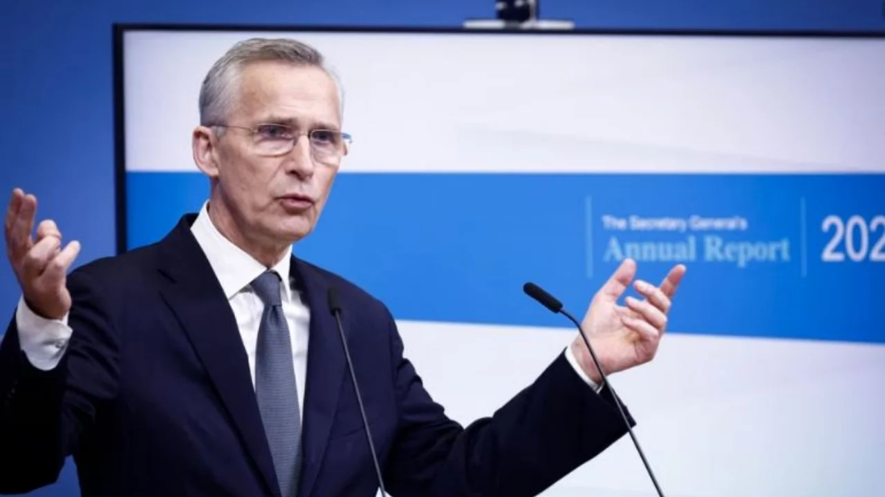 Stoltenberg propozon ndihmë ushtarake për Ukrainën me vlerë 100 miliardë euro