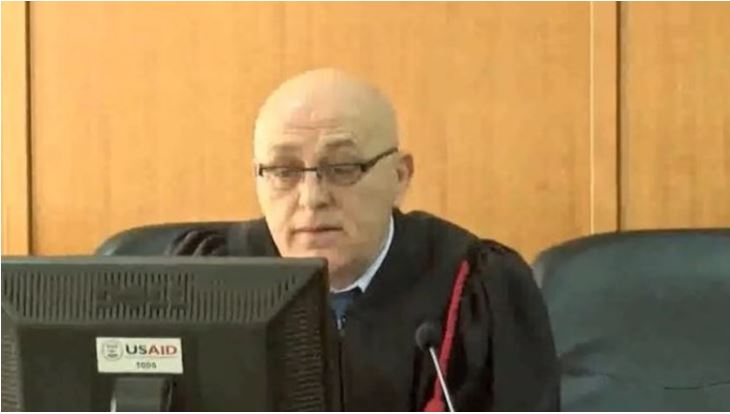 Iu vu tritol në banesë gjyqtarit, shpërblim 30 mijë euro për këdo që jep informacion për autorin