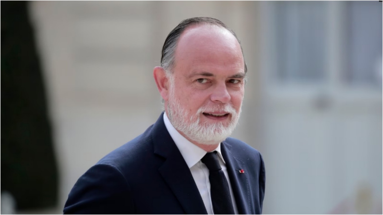 Policia bastis zyrat e ish-kryeministrit francez Edouard Philippe, dyshime për korrupsion