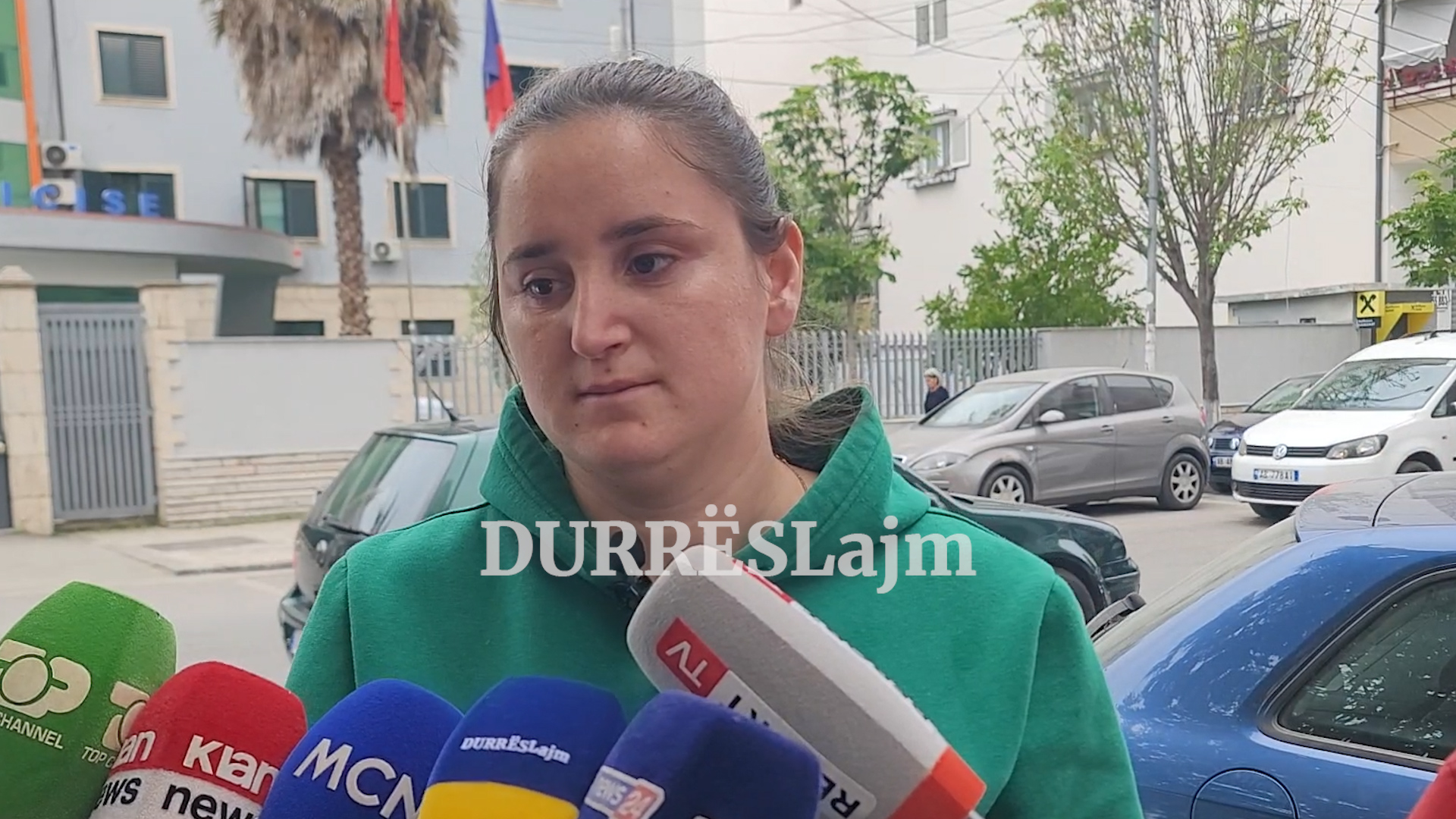 Nëna akuzoi vjehrrit se i morën fëmijën dhe nuk ia kthyen më! Reagon policia e Durrësit: Është proceduar 60-vjeçari