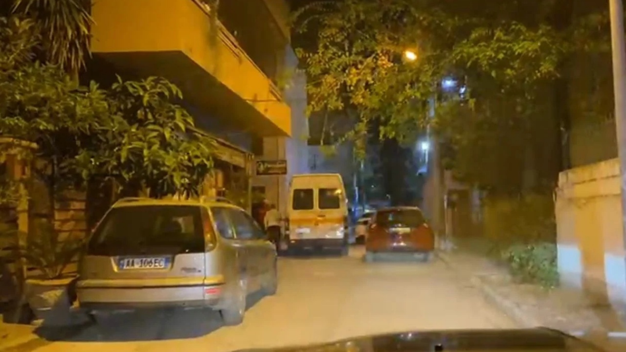 Gjendet një person i vdekur në rrugë