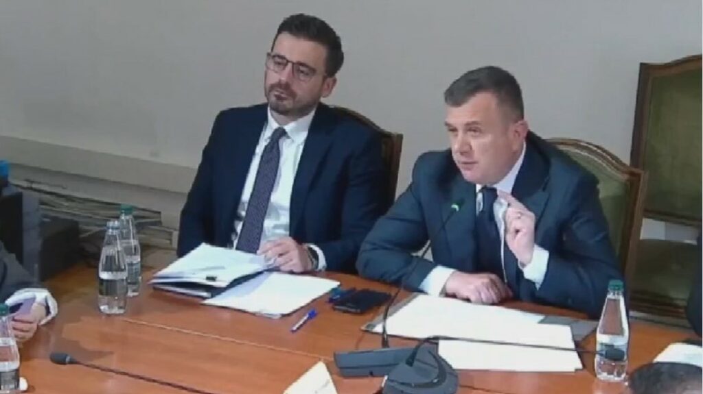 Rrëzoi ligjin për Shtetësinë, miratohet dekreti i Presidentit te “Siguria”