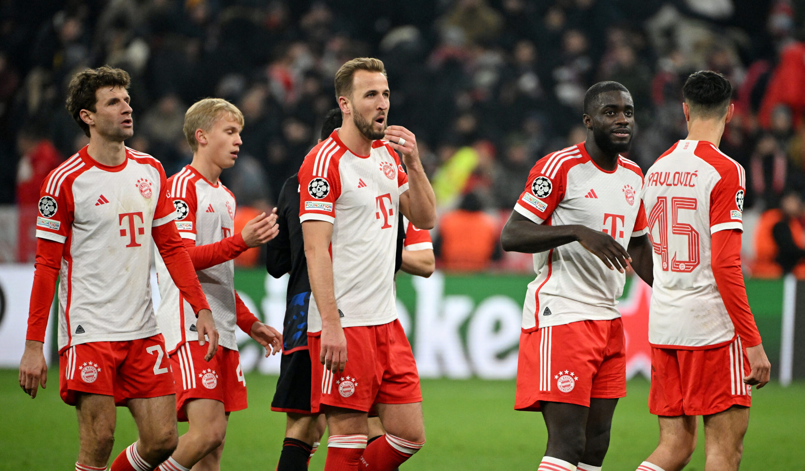 Bayern telefonon tre herë fituesin e Champions League për t’i besuar ekipin