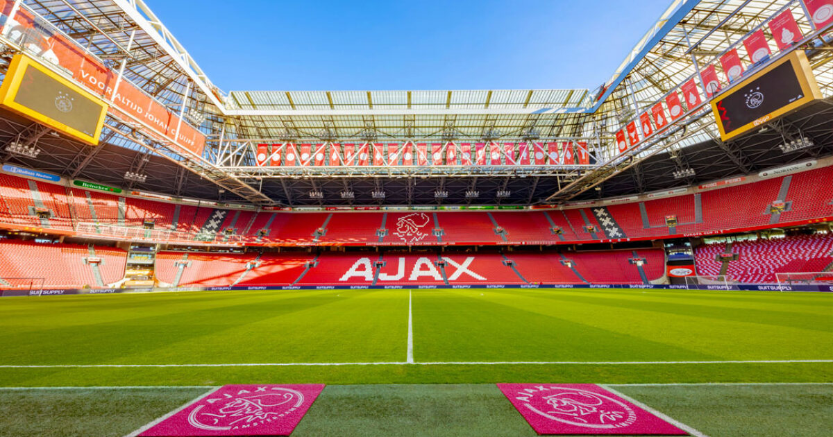 Klubi shkarkon shefin ekzekutiv, tjetër skandal te Ajax
