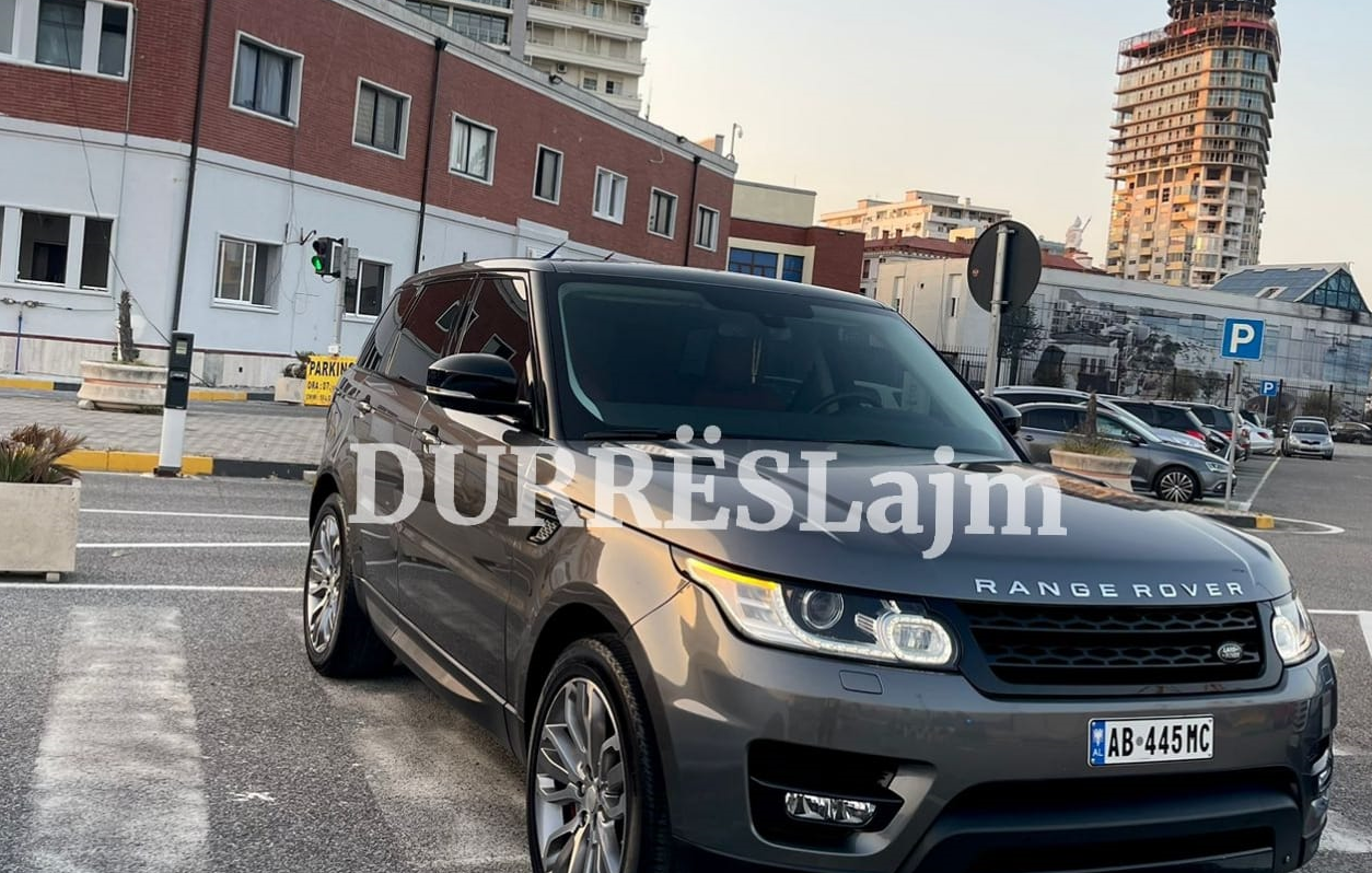 Vidhet një tjetër mjet Range Rover në Durrës, momentet kur hajduti largohet me makinën e vjedhur (VIDEO)
