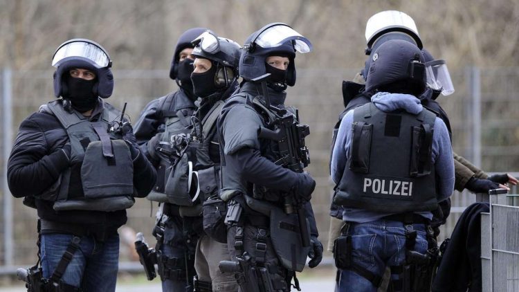 Arrestohen tre të mitur në Gjermani, dyshohet se planifikuan sulm terrorist 