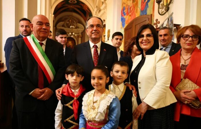Presidenti Begaj tur vizitash në Kalabri: Falenderojmë Italinë që hapi dyert për arbëreshët